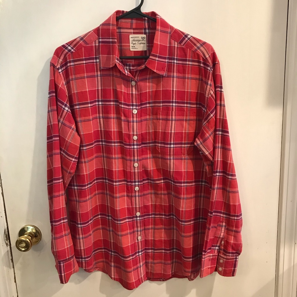 American Eagle outfitters pink plaid shirt size M